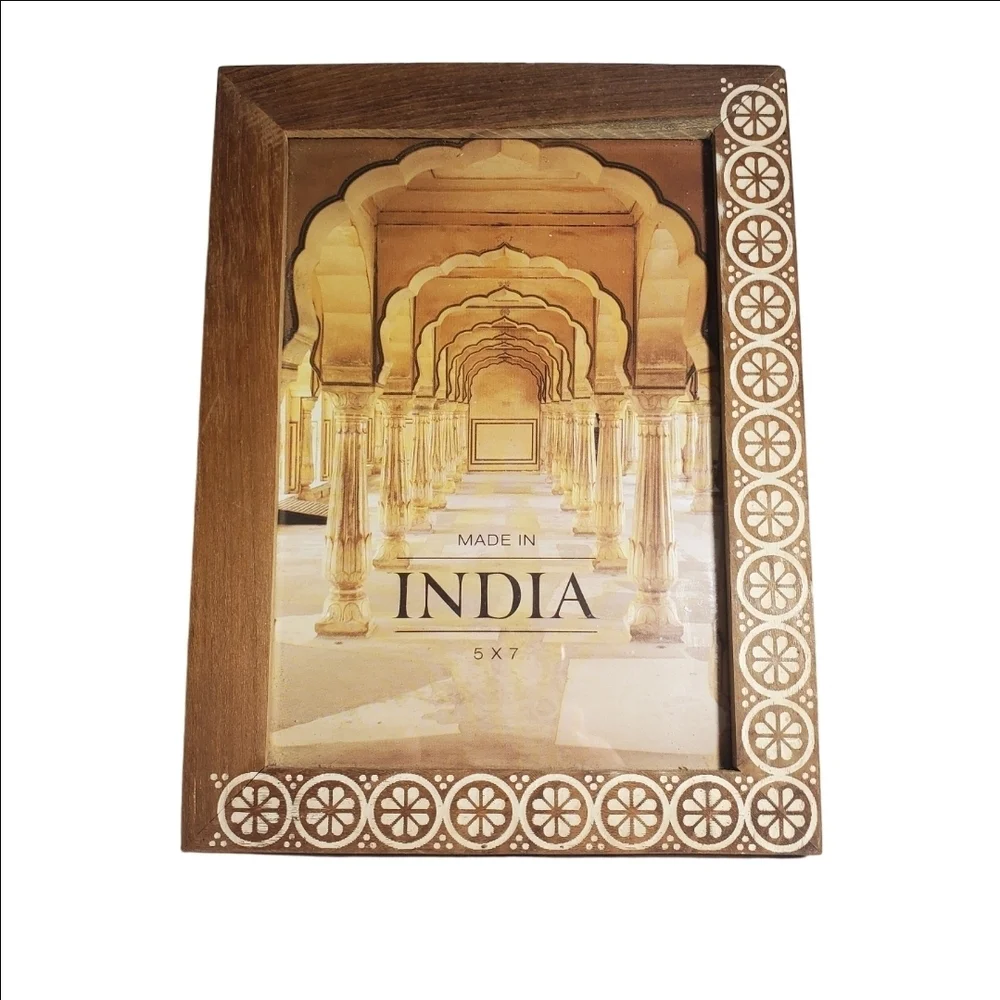 Genuine Indian Teak Wood Photo Frame with 5x7 inch Opening with Intricate Design